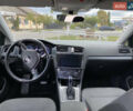 Белый Фольксваген e-Golf, объемом двигателя 0 л и пробегом 107 тыс. км за 13800 $, фото 12 на Automoto.ua