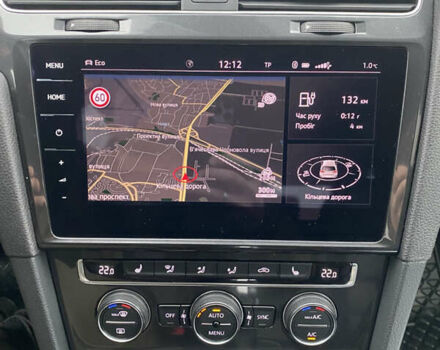 Білий Фольксваген e-Golf, об'ємом двигуна 0 л та пробігом 127 тис. км за 17000 $, фото 18 на Automoto.ua