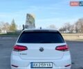 Белый Фольксваген e-Golf, объемом двигателя 0 л и пробегом 121 тыс. км за 11900 $, фото 6 на Automoto.ua