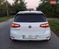 Белый Фольксваген e-Golf, объемом двигателя 0 л и пробегом 125 тыс. км за 11950 $, фото 16 на Automoto.ua
