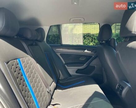 Білий Фольксваген e-Golf, об'ємом двигуна 0 л та пробігом 110 тис. км за 13530 $, фото 17 на Automoto.ua