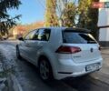 Белый Фольксваген e-Golf, объемом двигателя 0 л и пробегом 94 тыс. км за 15400 $, фото 17 на Automoto.ua