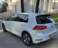 Белый Фольксваген e-Golf, объемом двигателя 0 л и пробегом 229 тыс. км за 14999 $, фото 2 на Automoto.ua