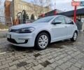 Белый Фольксваген e-Golf, объемом двигателя 0 л и пробегом 97 тыс. км за 12950 $, фото 2 на Automoto.ua