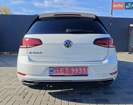 Білий Фольксваген e-Golf, об'ємом двигуна 0 л та пробігом 96 тис. км за 13150 $, фото 9 на Automoto.ua