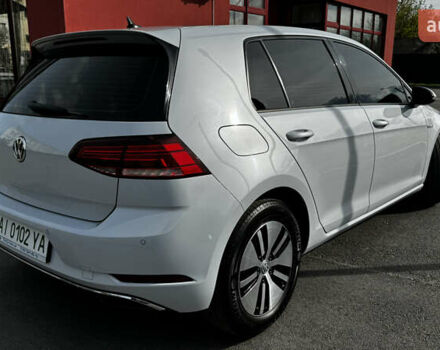 Белый Фольксваген e-Golf, объемом двигателя 0 л и пробегом 78 тыс. км за 14000 $, фото 3 на Automoto.ua