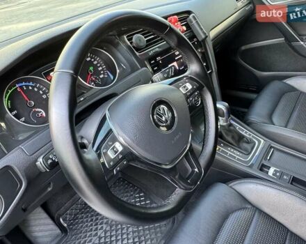 Білий Фольксваген e-Golf, об'ємом двигуна 0 л та пробігом 103 тис. км за 13300 $, фото 30 на Automoto.ua