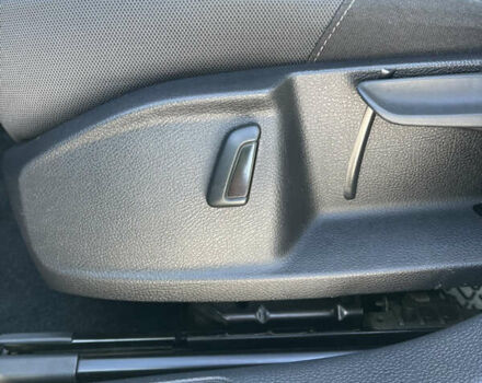 Белый Фольксваген e-Golf, объемом двигателя 0 л и пробегом 56 тыс. км за 11600 $, фото 14 на Automoto.ua