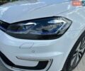 Белый Фольксваген e-Golf, объемом двигателя 0 л и пробегом 99 тыс. км за 11999 $, фото 12 на Automoto.ua
