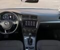 Белый Фольксваген e-Golf, объемом двигателя 0 л и пробегом 99 тыс. км за 13500 $, фото 28 на Automoto.ua