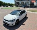 Белый Фольксваген e-Golf, объемом двигателя 0 л и пробегом 50 тыс. км за 11500 $, фото 30 на Automoto.ua