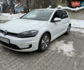 Белый Фольксваген e-Golf, объемом двигателя 0 л и пробегом 84 тыс. км за 11999 $, фото 6 на Automoto.ua
