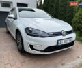 Белый Фольксваген e-Golf, объемом двигателя 0 л и пробегом 112 тыс. км за 13500 $, фото 15 на Automoto.ua