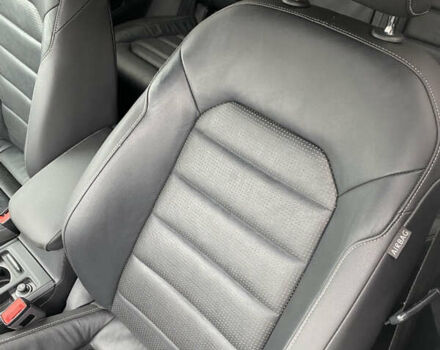 Білий Фольксваген e-Golf, об'ємом двигуна 0 л та пробігом 127 тис. км за 17000 $, фото 9 на Automoto.ua