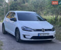 Білий Фольксваген e-Golf, об'ємом двигуна 0 л та пробігом 74 тис. км за 15200 $, фото 10 на Automoto.ua