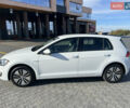Белый Фольксваген e-Golf, объемом двигателя 0 л и пробегом 55 тыс. км за 12399 $, фото 10 на Automoto.ua