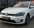 Белый Фольксваген e-Golf, объемом двигателя 0 л и пробегом 76 тыс. км за 12999 $, фото 2 на Automoto.ua