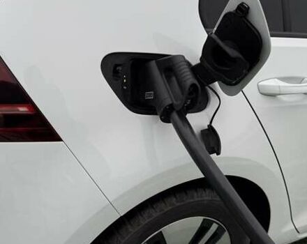 Білий Фольксваген e-Golf, об'ємом двигуна 0 л та пробігом 37 тис. км за 14444 $, фото 18 на Automoto.ua