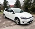 Белый Фольксваген e-Golf, объемом двигателя 0 л и пробегом 90 тыс. км за 12600 $, фото 3 на Automoto.ua