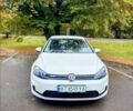 Белый Фольксваген e-Golf, объемом двигателя 0 л и пробегом 163 тыс. км за 11800 $, фото 1 на Automoto.ua
