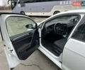 Білий Фольксваген e-Golf, об'ємом двигуна 0 л та пробігом 142 тис. км за 12000 $, фото 6 на Automoto.ua