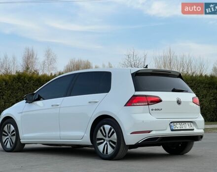 Білий Фольксваген e-Golf, об'ємом двигуна 0 л та пробігом 79 тис. км за 15200 $, фото 13 на Automoto.ua