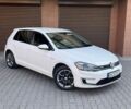 Белый Фольксваген e-Golf, объемом двигателя 0 л и пробегом 139 тыс. км за 12750 $, фото 1 на Automoto.ua