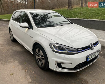 Білий Фольксваген e-Golf, об'ємом двигуна 0 л та пробігом 127 тис. км за 17000 $, фото 1 на Automoto.ua