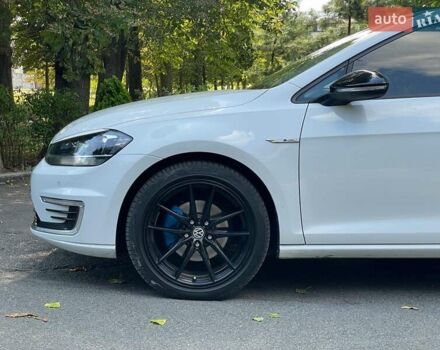 Білий Фольксваген e-Golf, об'ємом двигуна 0 л та пробігом 110 тис. км за 13530 $, фото 2 на Automoto.ua