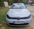 Белый Фольксваген e-Golf, объемом двигателя 0 л и пробегом 97 тыс. км за 12950 $, фото 22 на Automoto.ua