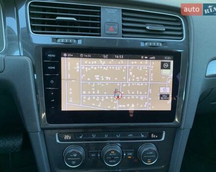 Белый Фольксваген e-Golf, объемом двигателя 0 л и пробегом 115 тыс. км за 15900 $, фото 3 на Automoto.ua