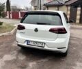 Белый Фольксваген e-Golf, объемом двигателя 0 л и пробегом 90 тыс. км за 12600 $, фото 7 на Automoto.ua