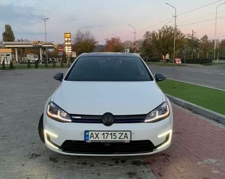 Белый Фольксваген e-Golf, объемом двигателя 0 л и пробегом 172 тыс. км за 14500 $, фото 4 на Automoto.ua