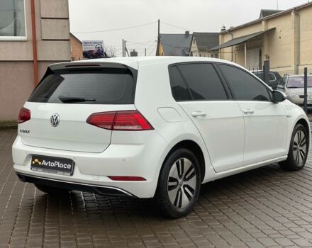 Белый Фольксваген e-Golf, объемом двигателя 0 л и пробегом 74 тыс. км за 15450 $, фото 12 на Automoto.ua