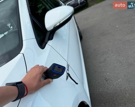 Білий Фольксваген e-Golf, об'ємом двигуна 0 л та пробігом 119 тис. км за 12800 $, фото 30 на Automoto.ua