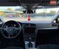 Белый Фольксваген e-Golf, объемом двигателя 0 л и пробегом 132 тыс. км за 12300 $, фото 14 на Automoto.ua