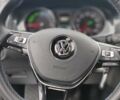 Белый Фольксваген e-Golf, объемом двигателя 0 л и пробегом 89 тыс. км за 12999 $, фото 14 на Automoto.ua