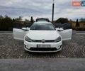 Белый Фольксваген e-Golf, объемом двигателя 0 л и пробегом 101 тыс. км за 12499 $, фото 7 на Automoto.ua