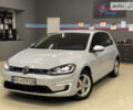 Белый Фольксваген e-Golf, объемом двигателя 0 л и пробегом 22 тыс. км за 23500 $, фото 1 на Automoto.ua