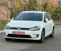 Белый Фольксваген e-Golf, объемом двигателя 0 л и пробегом 129 тыс. км за 11950 $, фото 6 на Automoto.ua