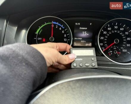 Білий Фольксваген e-Golf, об'ємом двигуна 0 л та пробігом 167 тис. км за 11800 $, фото 11 на Automoto.ua