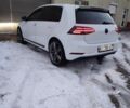 Белый Фольксваген e-Golf, объемом двигателя 0 л и пробегом 70 тыс. км за 12800 $, фото 1 на Automoto.ua