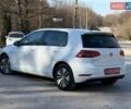 Білий Фольксваген e-Golf, об'ємом двигуна 0 л та пробігом 75 тис. км за 12600 $, фото 31 на Automoto.ua