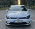 Белый Фольксваген e-Golf, объемом двигателя 0 л и пробегом 95 тыс. км за 14800 $, фото 1 на Automoto.ua