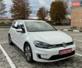 Белый Фольксваген e-Golf, объемом двигателя 0 л и пробегом 84 тыс. км за 14200 $, фото 1 на Automoto.ua