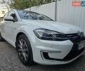 Білий Фольксваген e-Golf, об'ємом двигуна 0 л та пробігом 112 тис. км за 15950 $, фото 2 на Automoto.ua