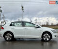 Білий Фольксваген e-Golf, об'ємом двигуна 0 л та пробігом 90 тис. км за 12950 $, фото 5 на Automoto.ua