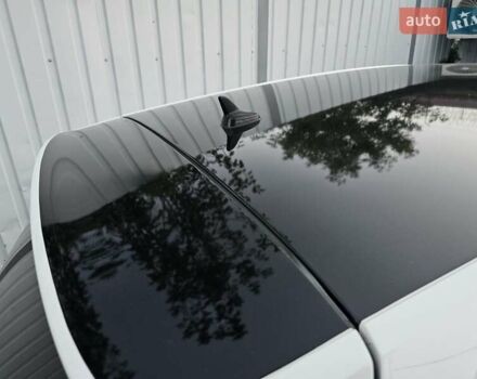 Білий Фольксваген e-Golf, об'ємом двигуна 0 л та пробігом 112 тис. км за 15950 $, фото 14 на Automoto.ua