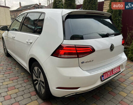 Белый Фольксваген e-Golf, объемом двигателя 0 л и пробегом 137 тыс. км за 12999 $, фото 52 на Automoto.ua