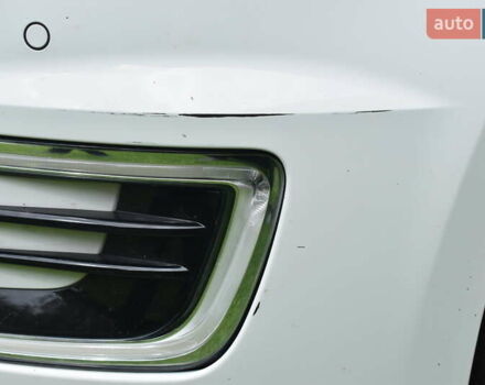 Белый Фольксваген e-Golf, объемом двигателя 0 л и пробегом 80 тыс. км за 14500 $, фото 13 на Automoto.ua